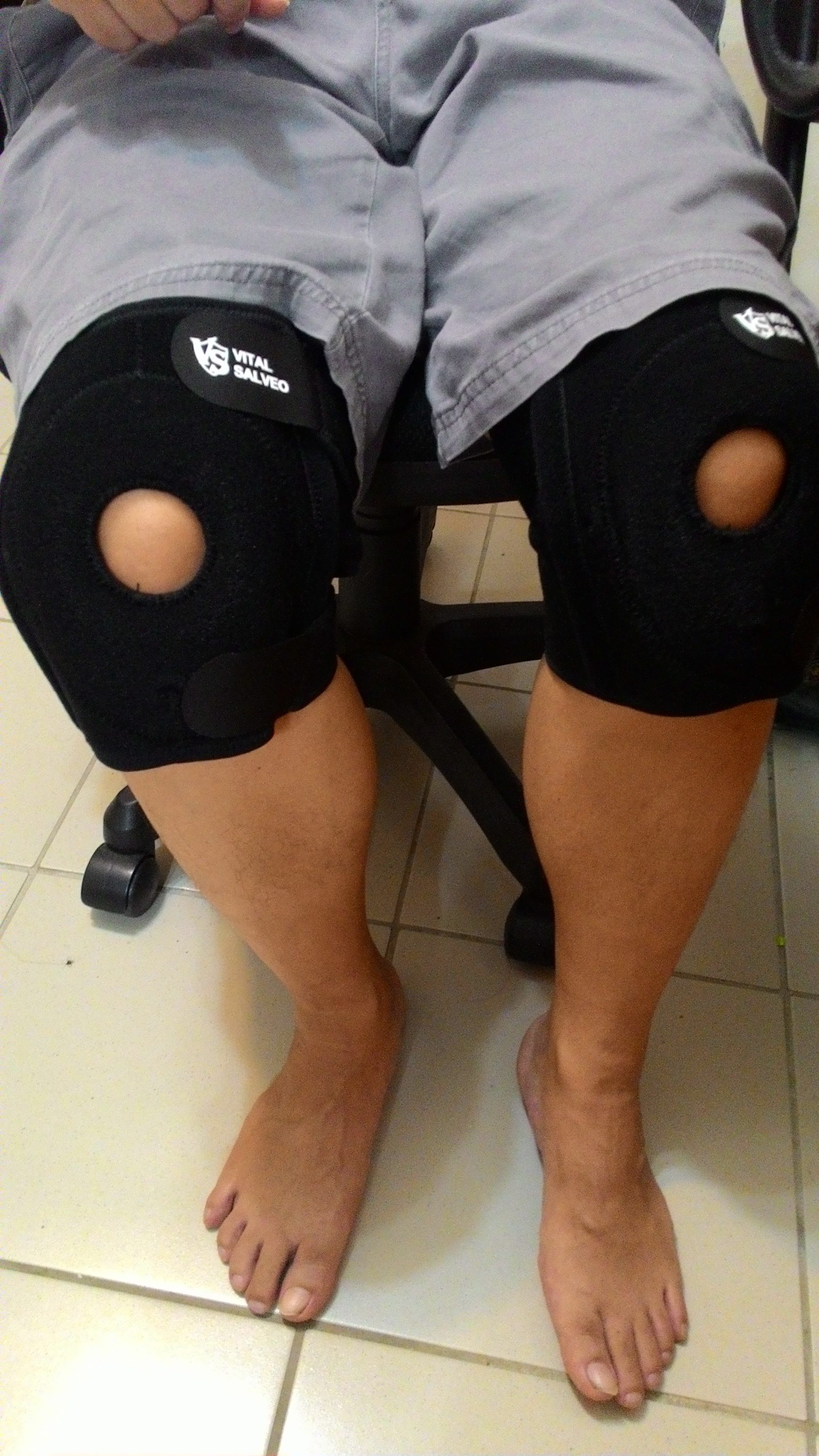 VITAL SALVEO紗比優7.5吋可調式鍺能量護膝/ 預防勝於治療/ 護膝推薦/ 運動好幫手
